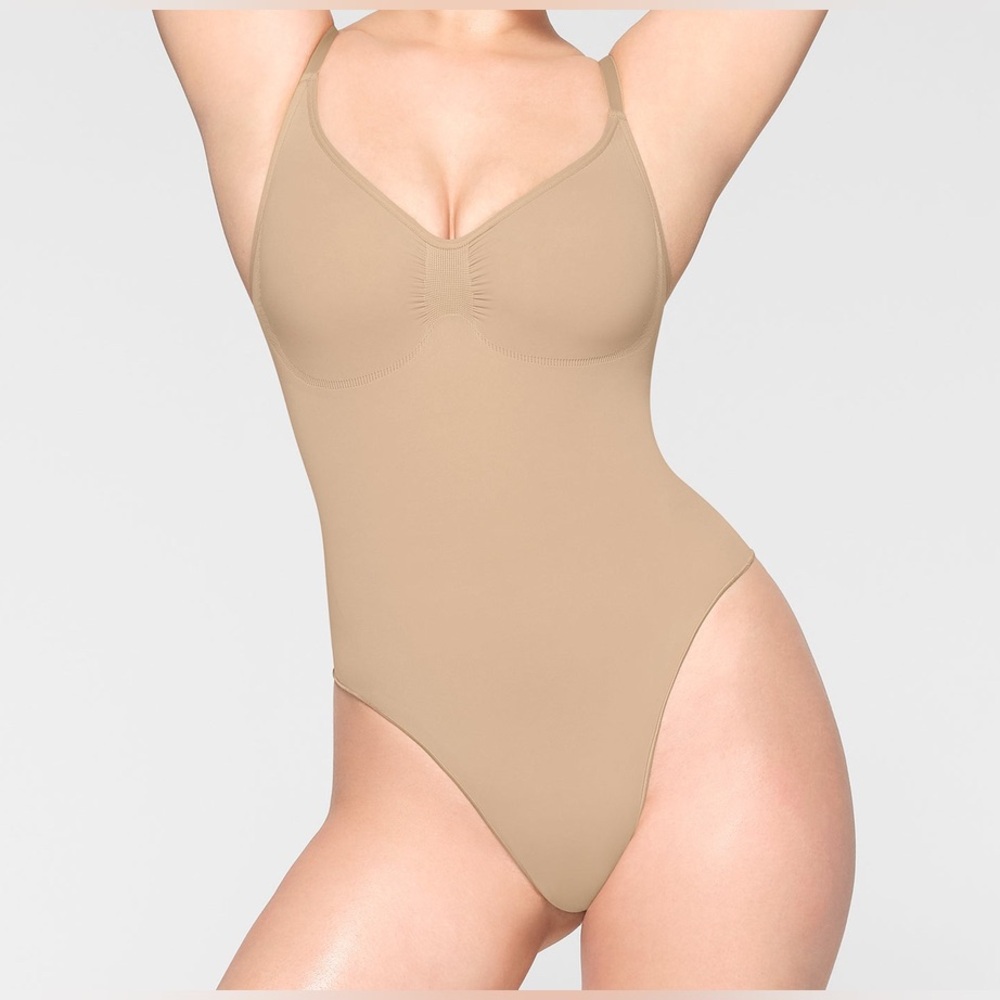 SKIMS Thong Bodysuit Clay